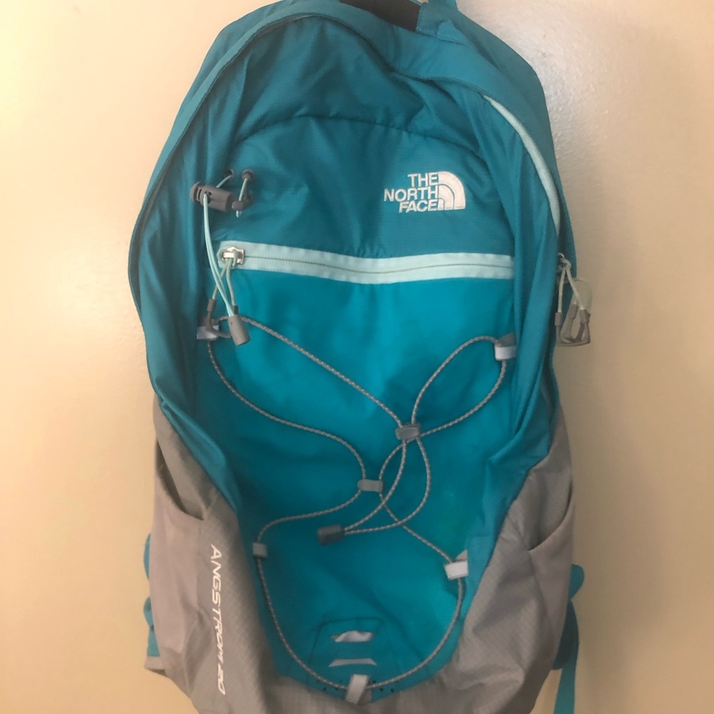Northface Angstrom 20 backpack